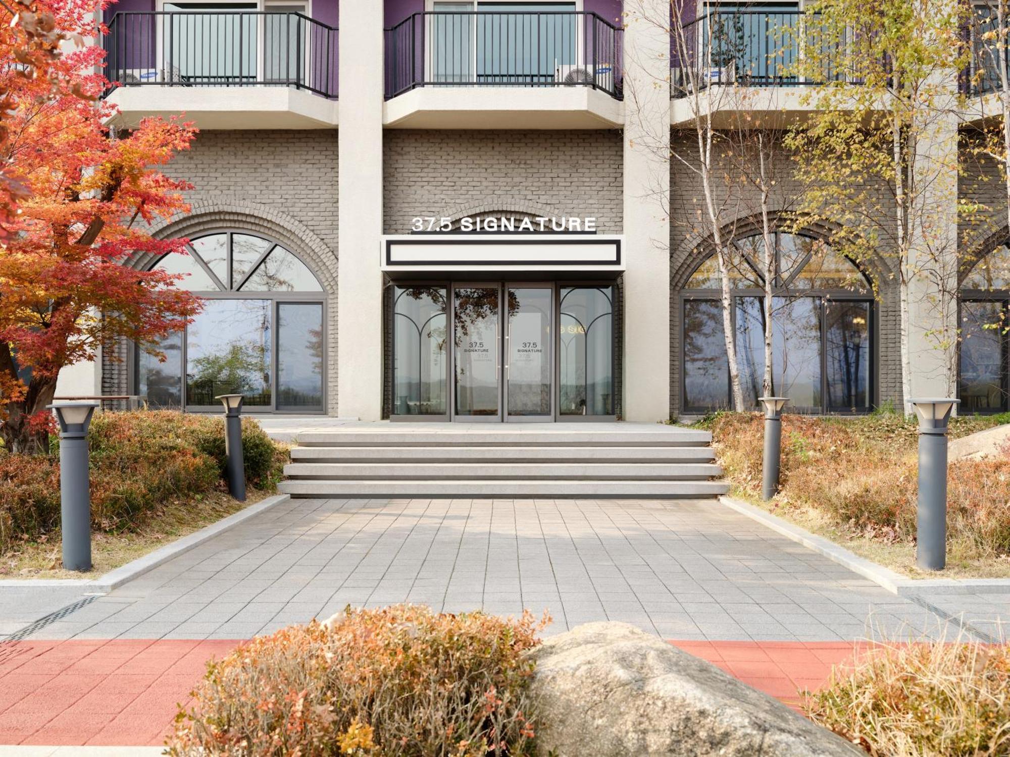 Hanwha Resort Yongin Besancon Екстер'єр фото